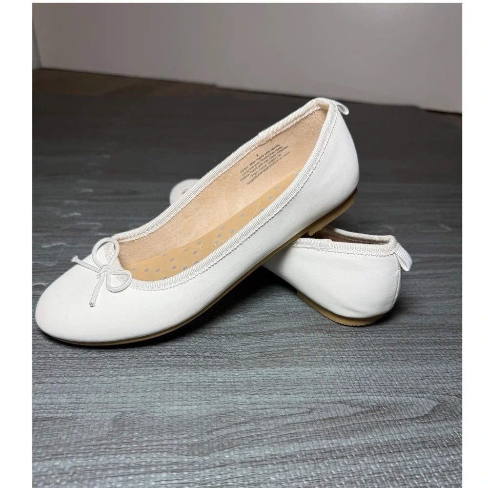Cat & Jack Girls White Ballet Flats Bow Accent Slip On Dress Shoes Size 2‎